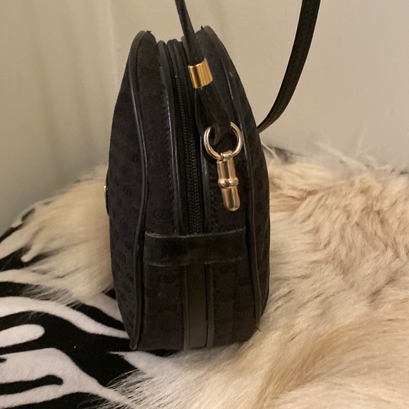 Vintage Gucci Canteen canvas GG shoulder bag - Picture 7 of 13